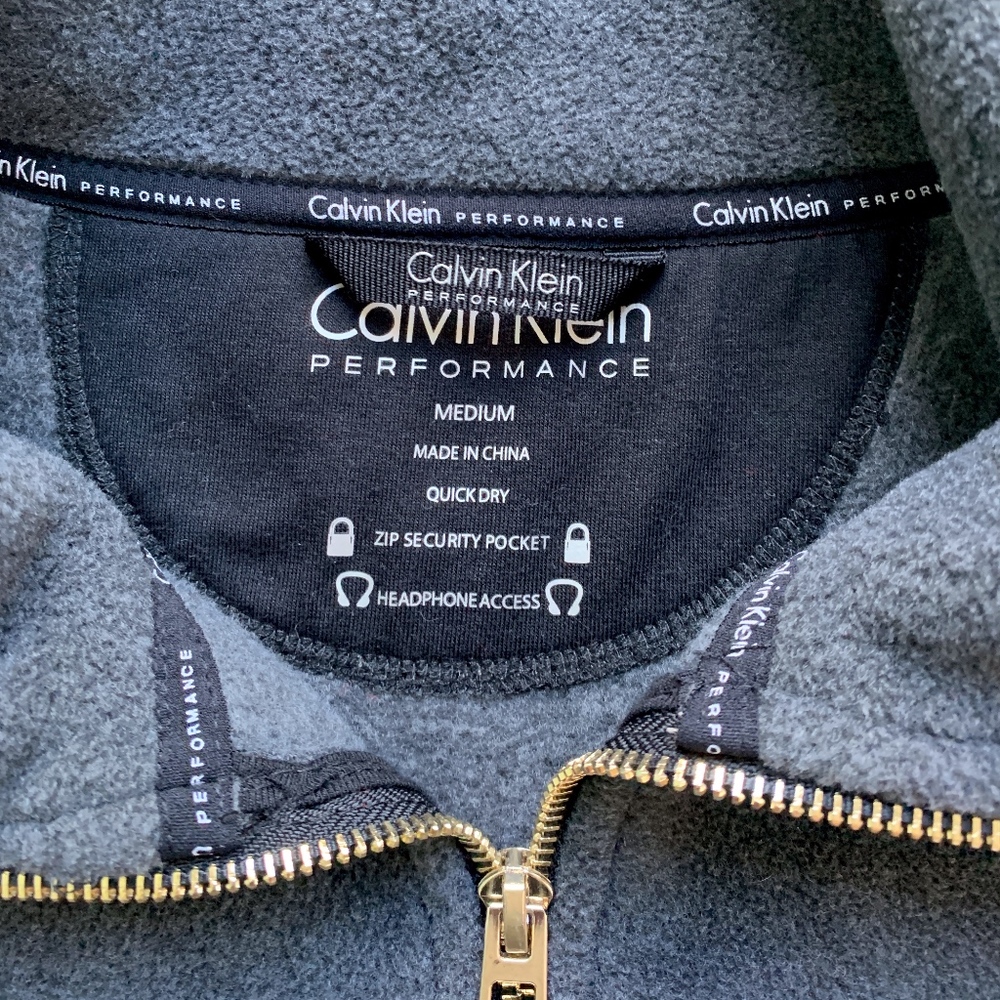 Calvin Klein Quick Dry Fitted Performance Zip Vest - image 6